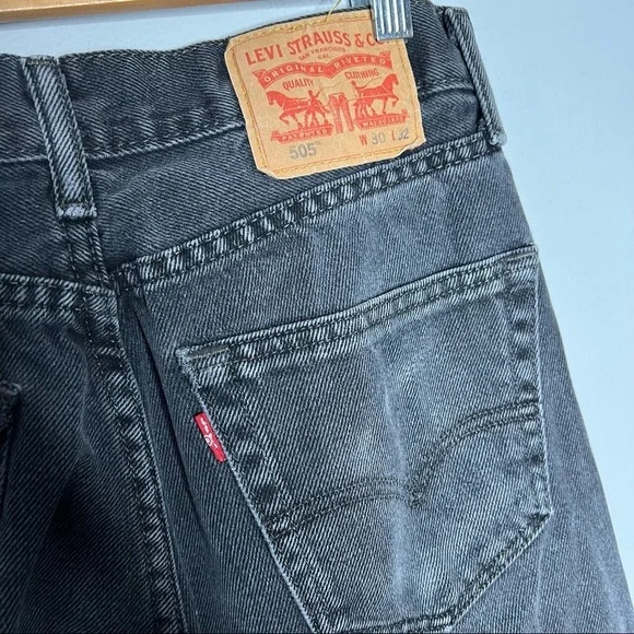 RARE 505 Levi’s Vintage High Waisted Black Jeans - Picture 7 of 14